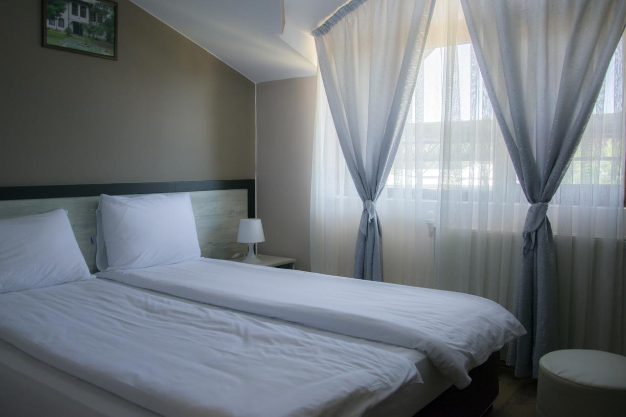 Spa Hotel Ivelia Dubnitsa Extérieur photo
