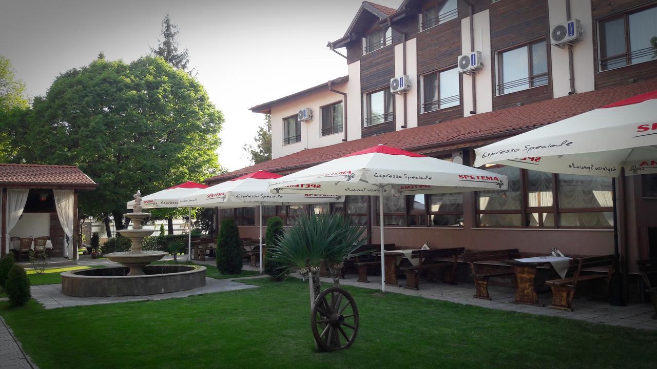 Spa Hotel Ivelia Dubnitsa Extérieur photo